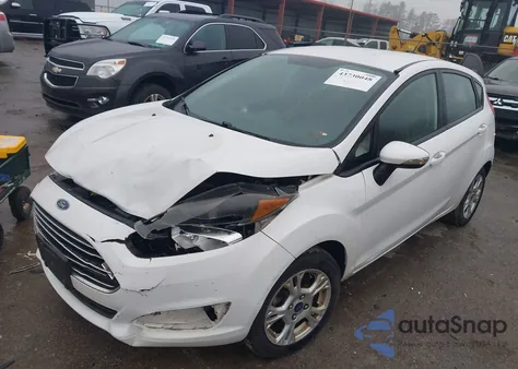 2015 Ford Fiesta Se z USA, uszkodzony, nr VIN 3FADP4EJXFM191850